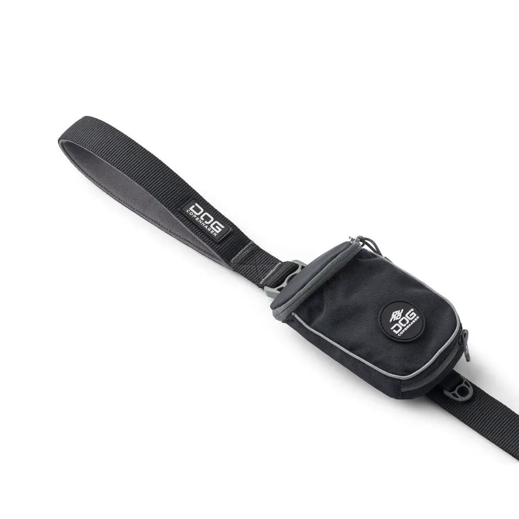 Urban Trail Leash-Black_4.webp