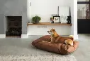 MN hondenkussen lederlook cognac foto 2.webp