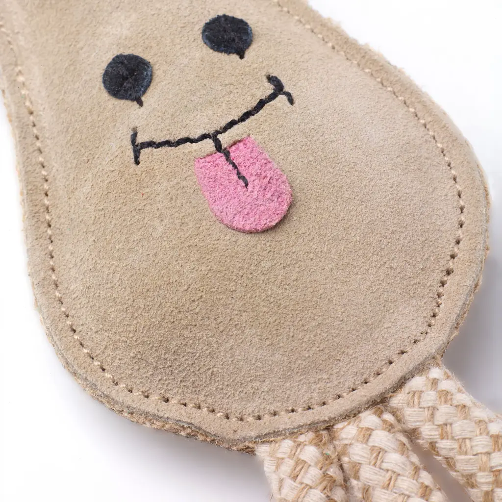 Lenny Close Up 2.webp