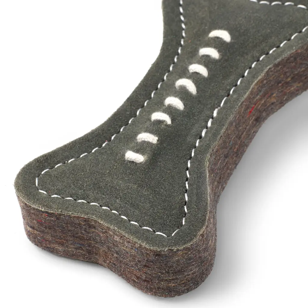 Green bone close up.webp