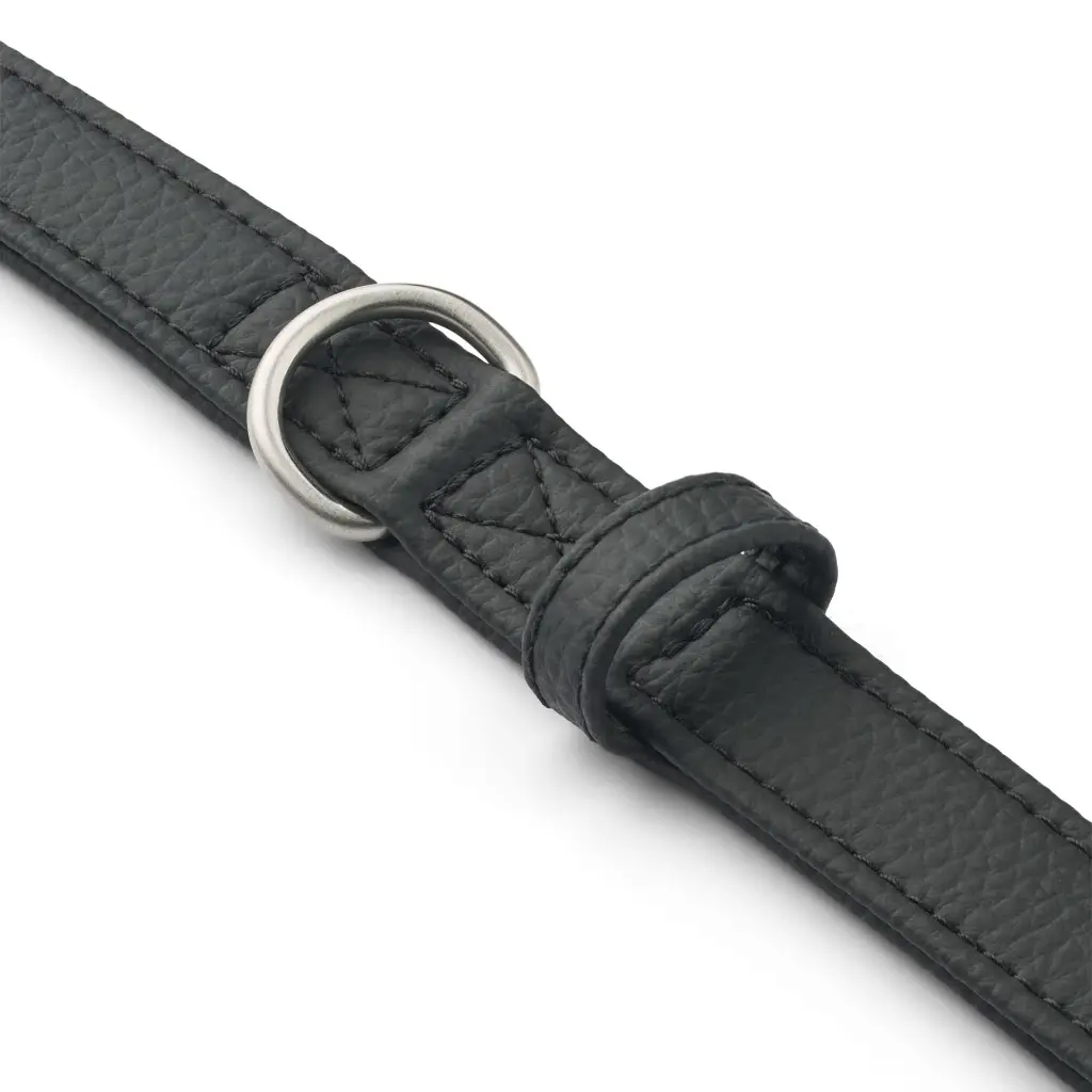 Urban Classic Leash-Black_4.webp