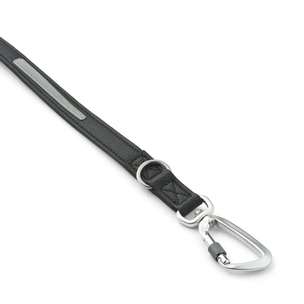 Urban Classic Leash-Black_3.webp
