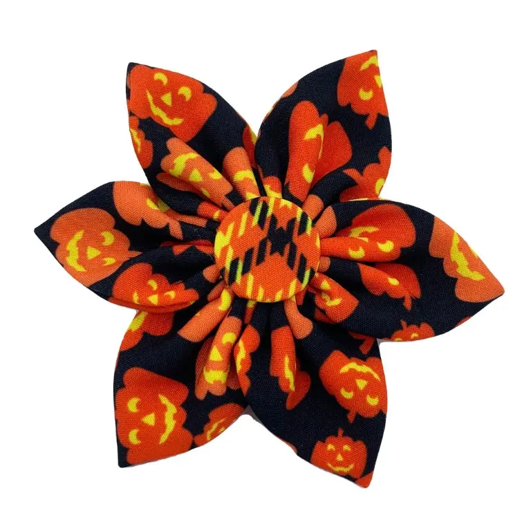 H&K : Pinwheel Plaid-O-Lantern 