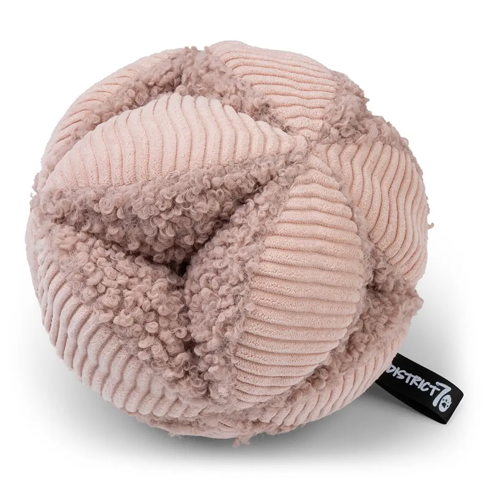 District 70 : BOBBY Snuffle Ball 