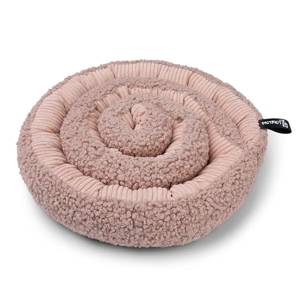 District 70 : SWIRL Snuffle Mat 
