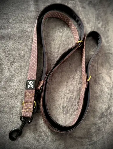 [4DC0560020] Skull Gear : Designer Multi-Use Lijn - Deluxe Gold